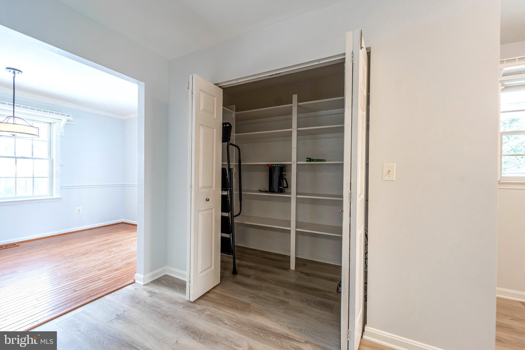 REEVES CROSSING - Residential Lease