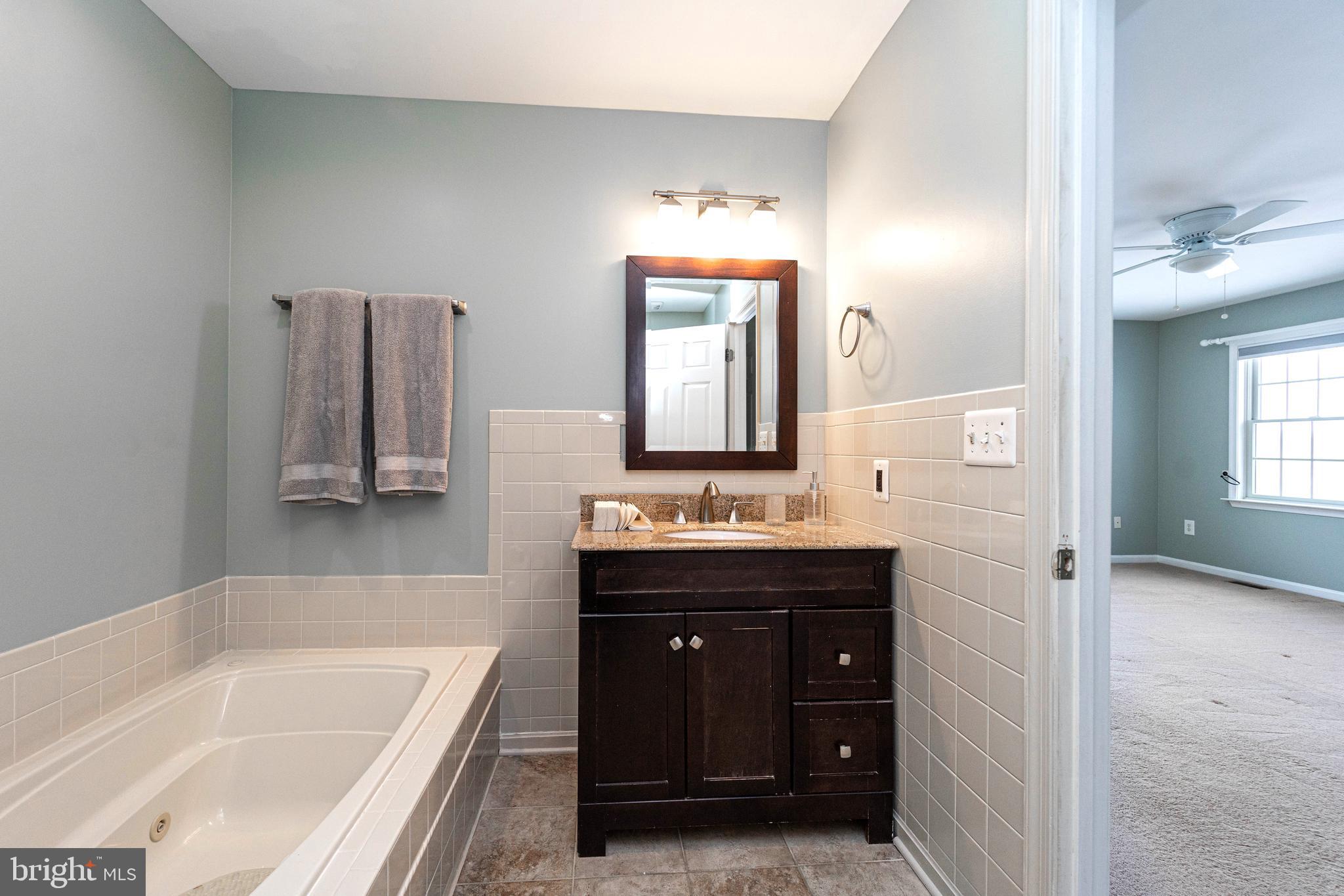 REEVES CROSSING - Residential Lease