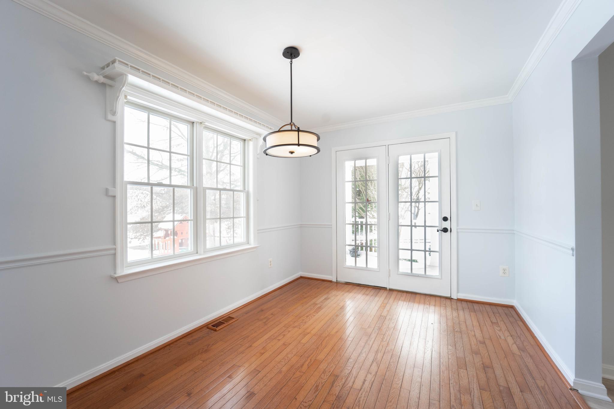 REEVES CROSSING - Residential Lease