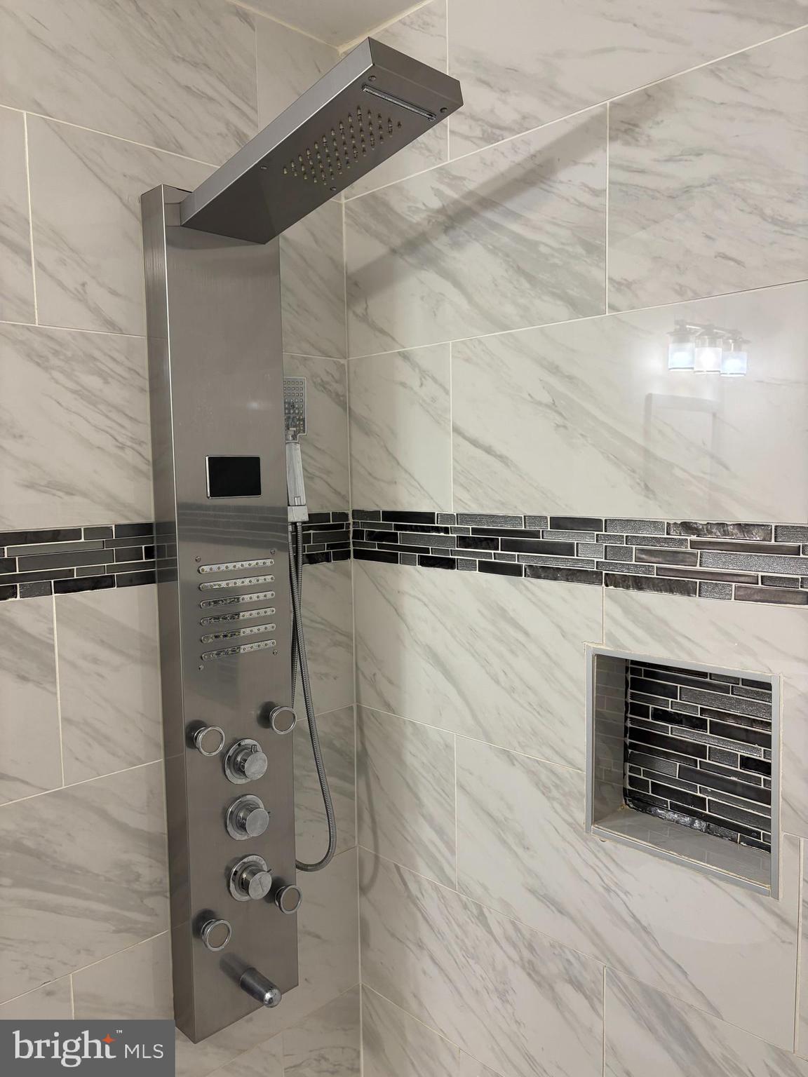 HANLON - Residential