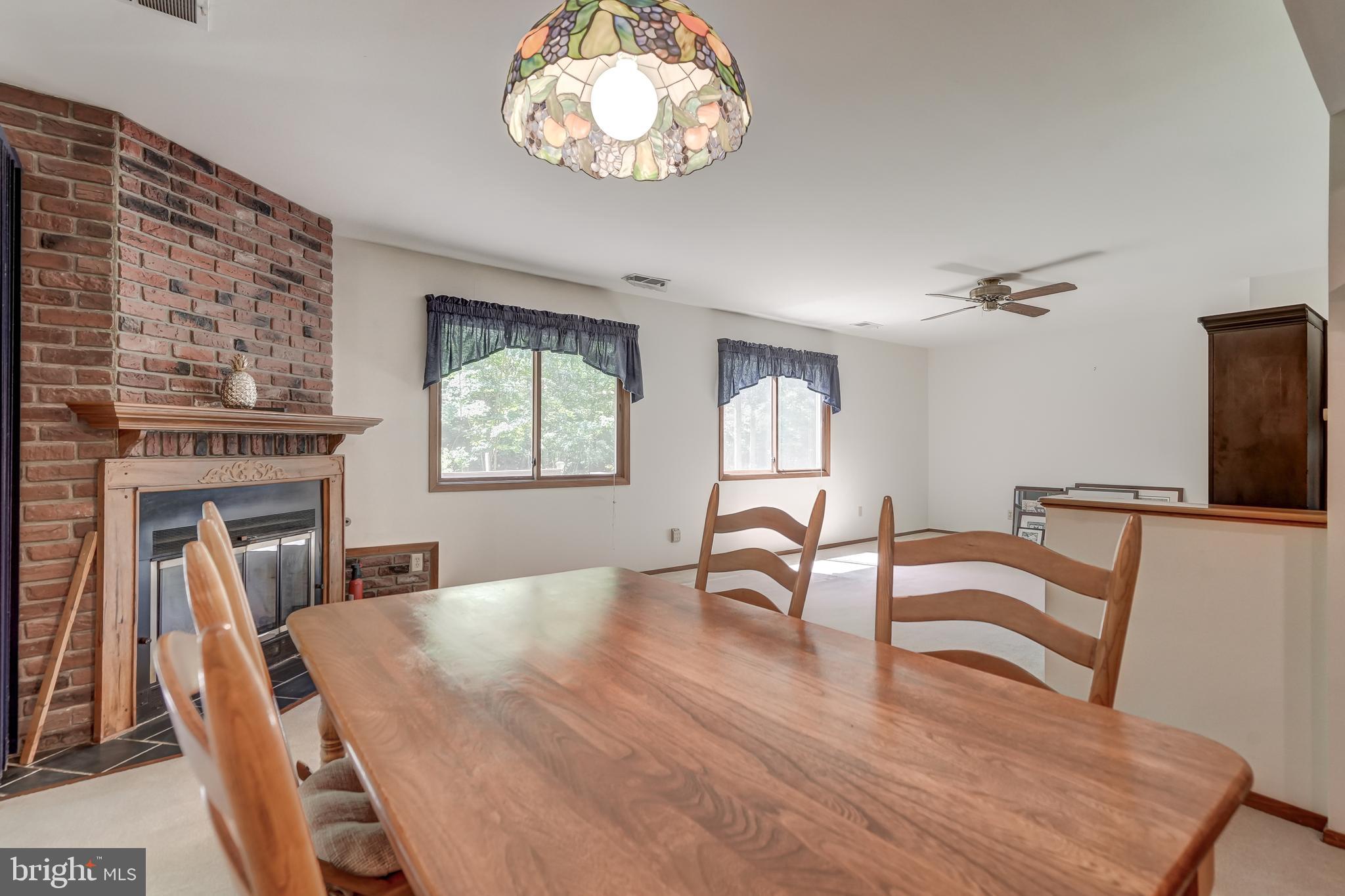 WINDWOOD COVES - Residential