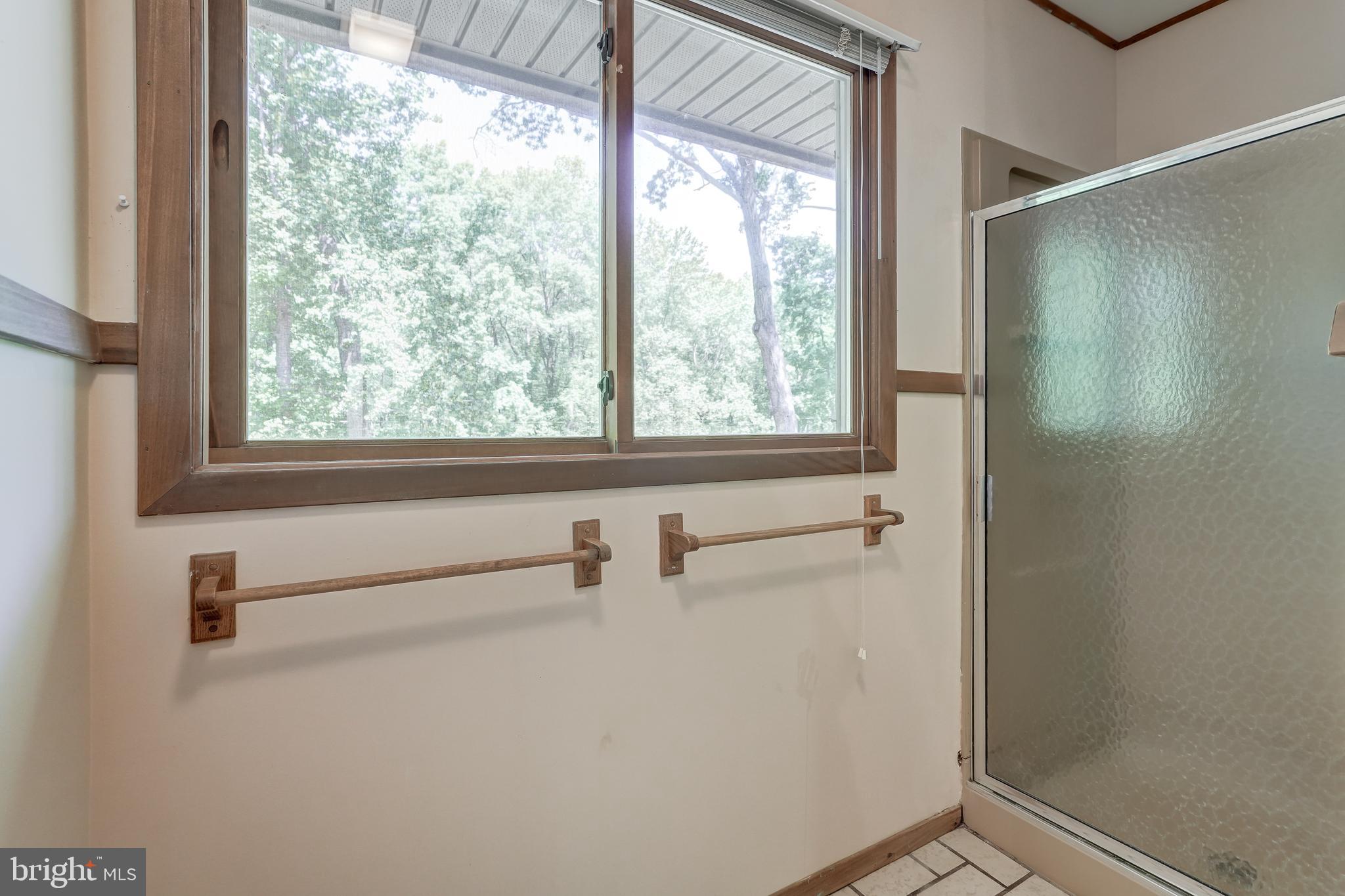 WINDWOOD COVES - Residential