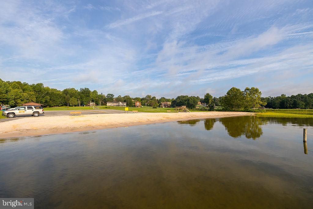 WINDWOOD COVES - Residential