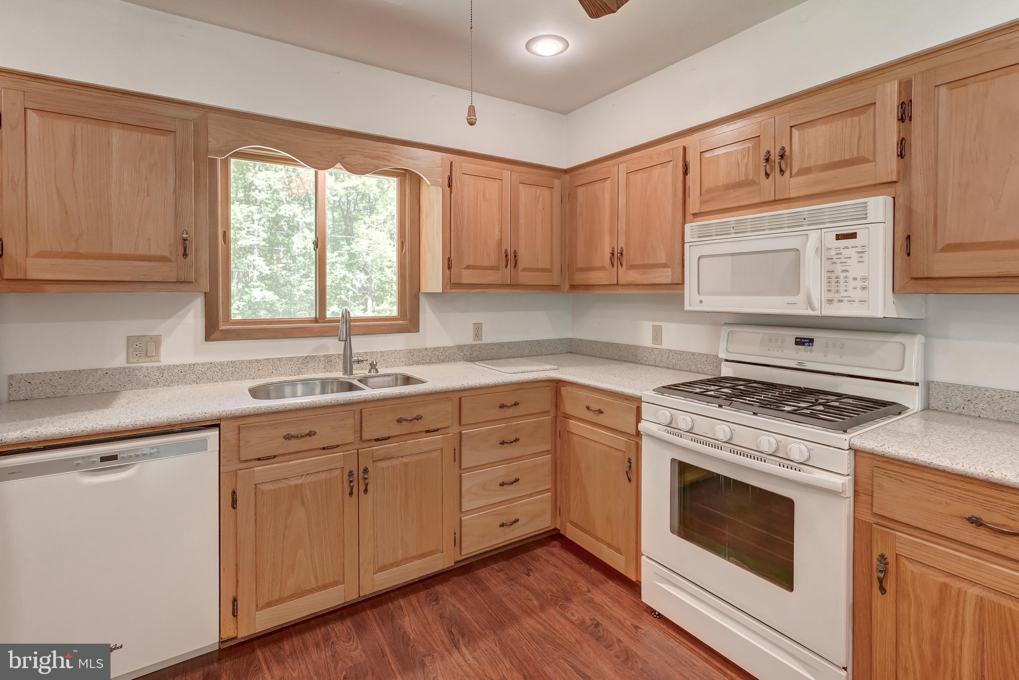 WINDWOOD COVES - Residential