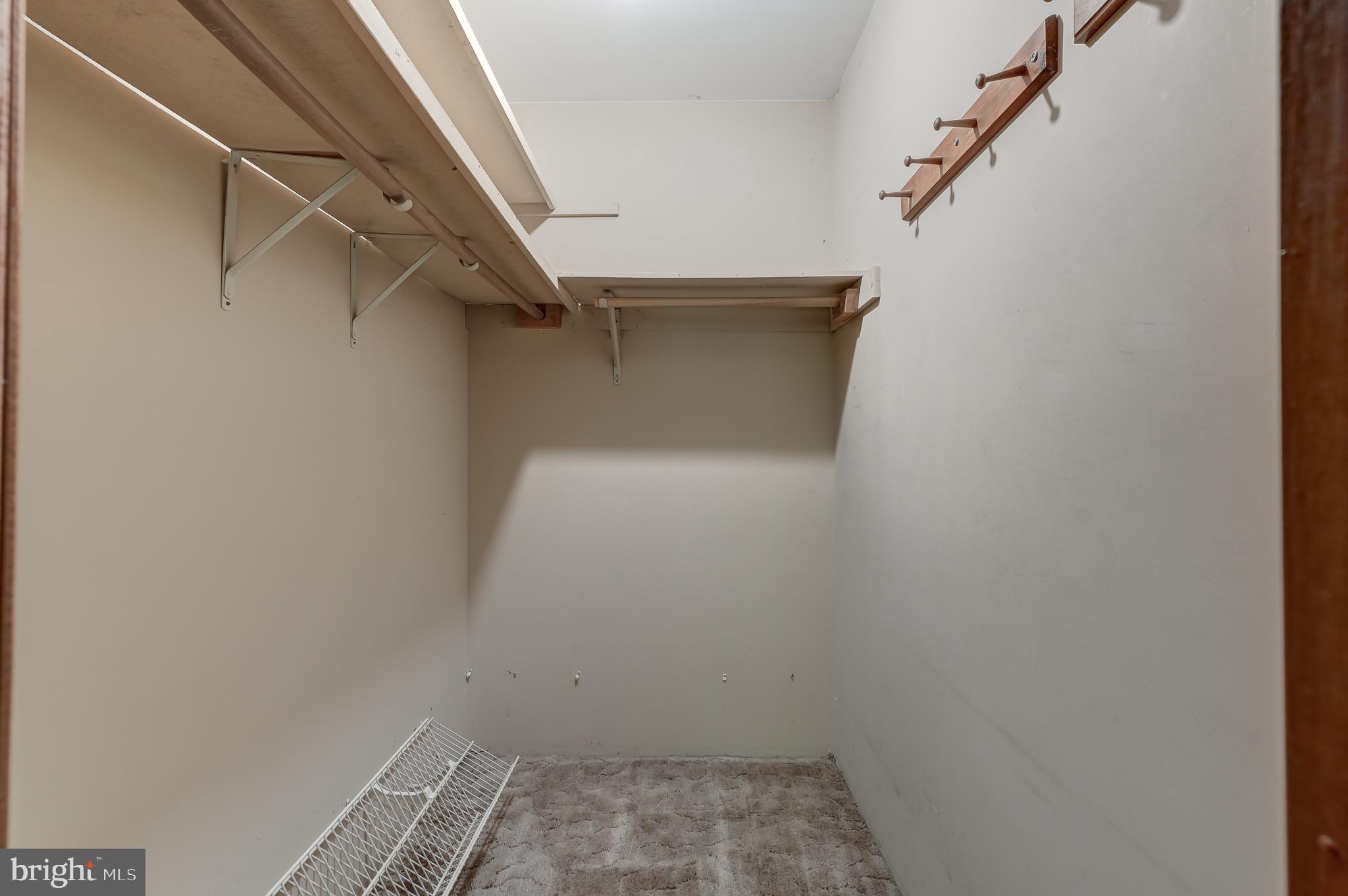 WINDWOOD COVES - Residential