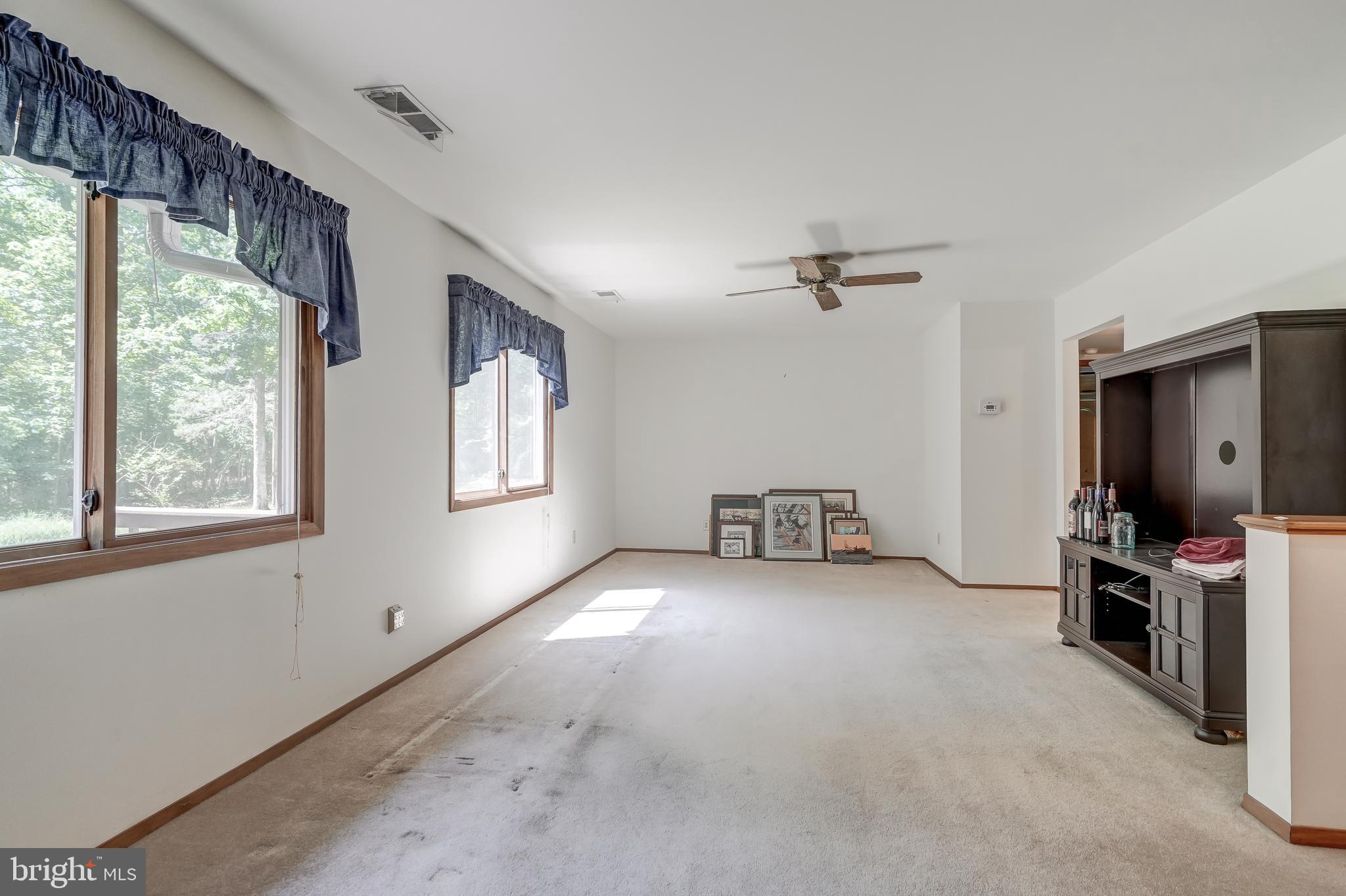 WINDWOOD COVES - Residential