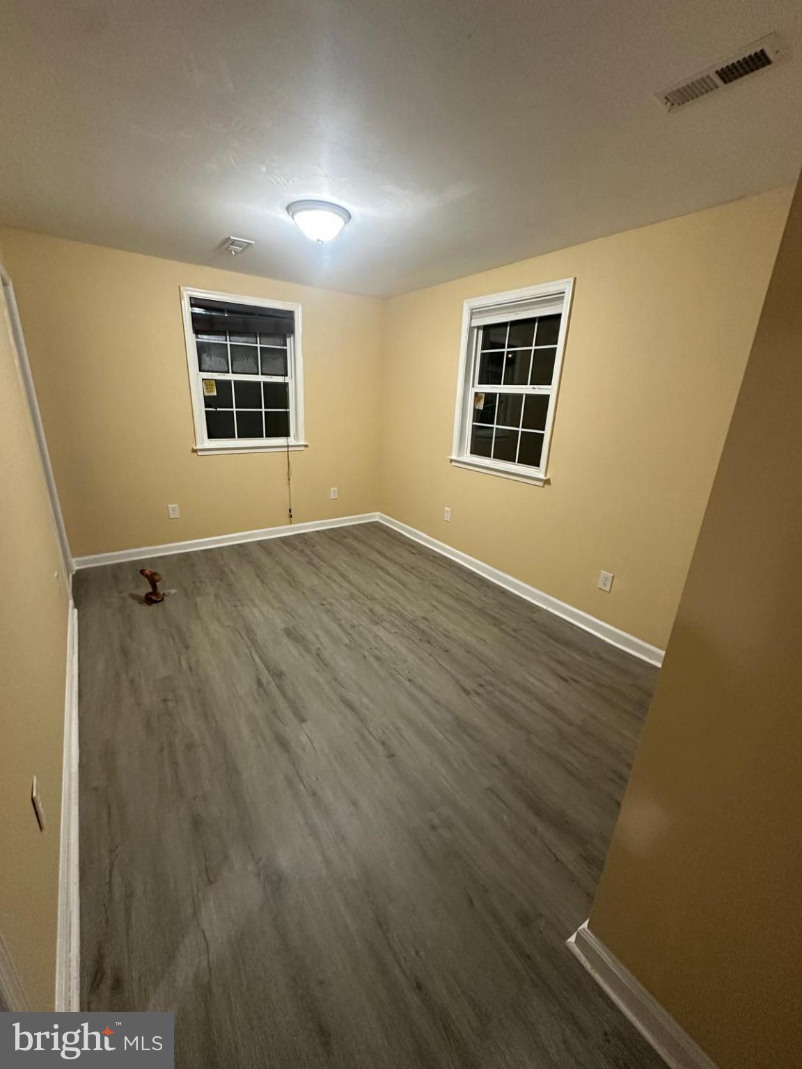 HIGHLAND PARK - Residential Lease