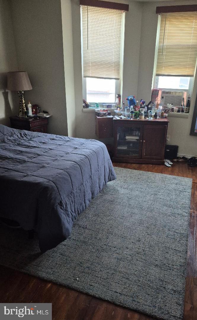 PASSYUNK SQUARE - Residential Income