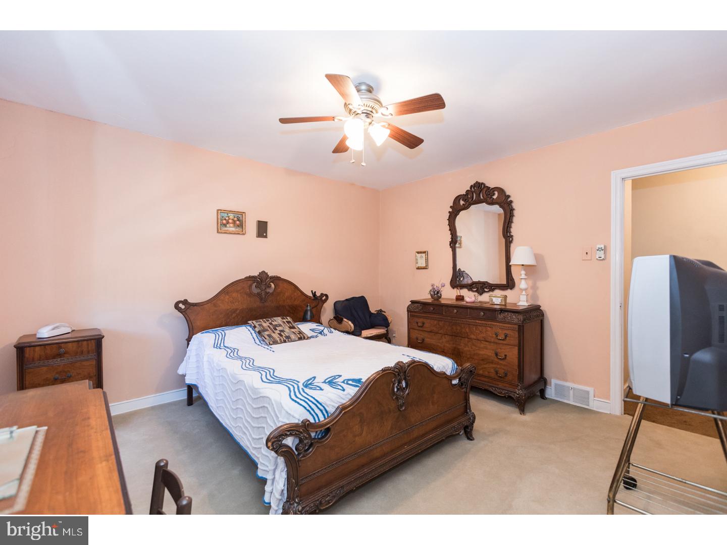 PHILADELPHIA (NORTHEAST) - Residential