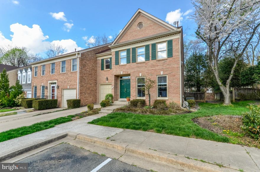 Exceptional Fallsberry townhome w beautiful updated interior, fully renovated granite & stainless kit, & butler's pantry. Elegant Liv Rm w cathedral ceiling, fpl & french drs to deck, spacious Din Rm, 3 BR/2BA up w roomy master ste w his/hers clsts & gorgeous renovated spa-like BA w oversized shwr & soaking tub. Fin LL w fam rm, guest rm & BA. Fab private fenced yd & garage OPEN SUN APRIL 26 1-4