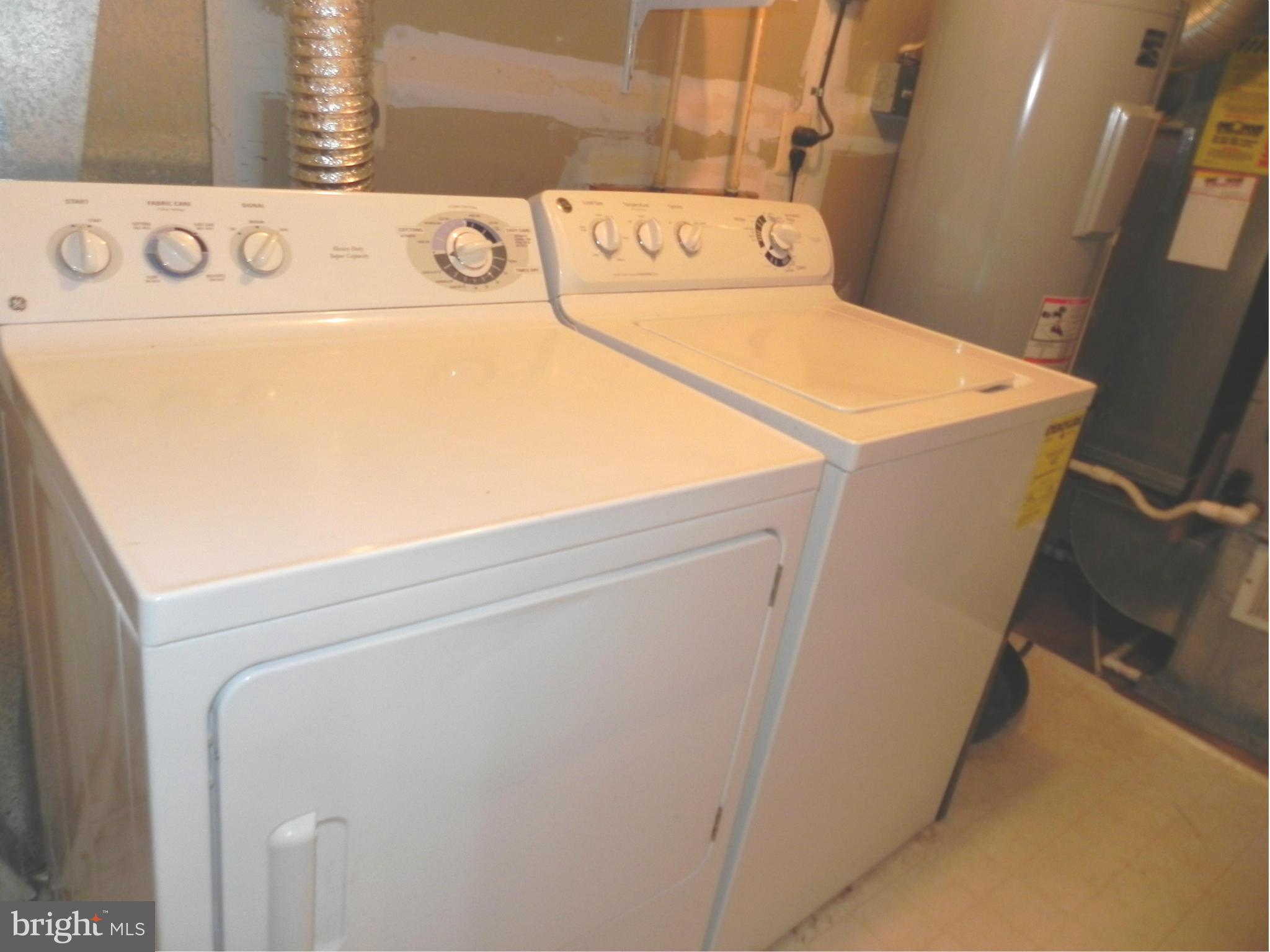 CHARLESGATE - Residential Lease