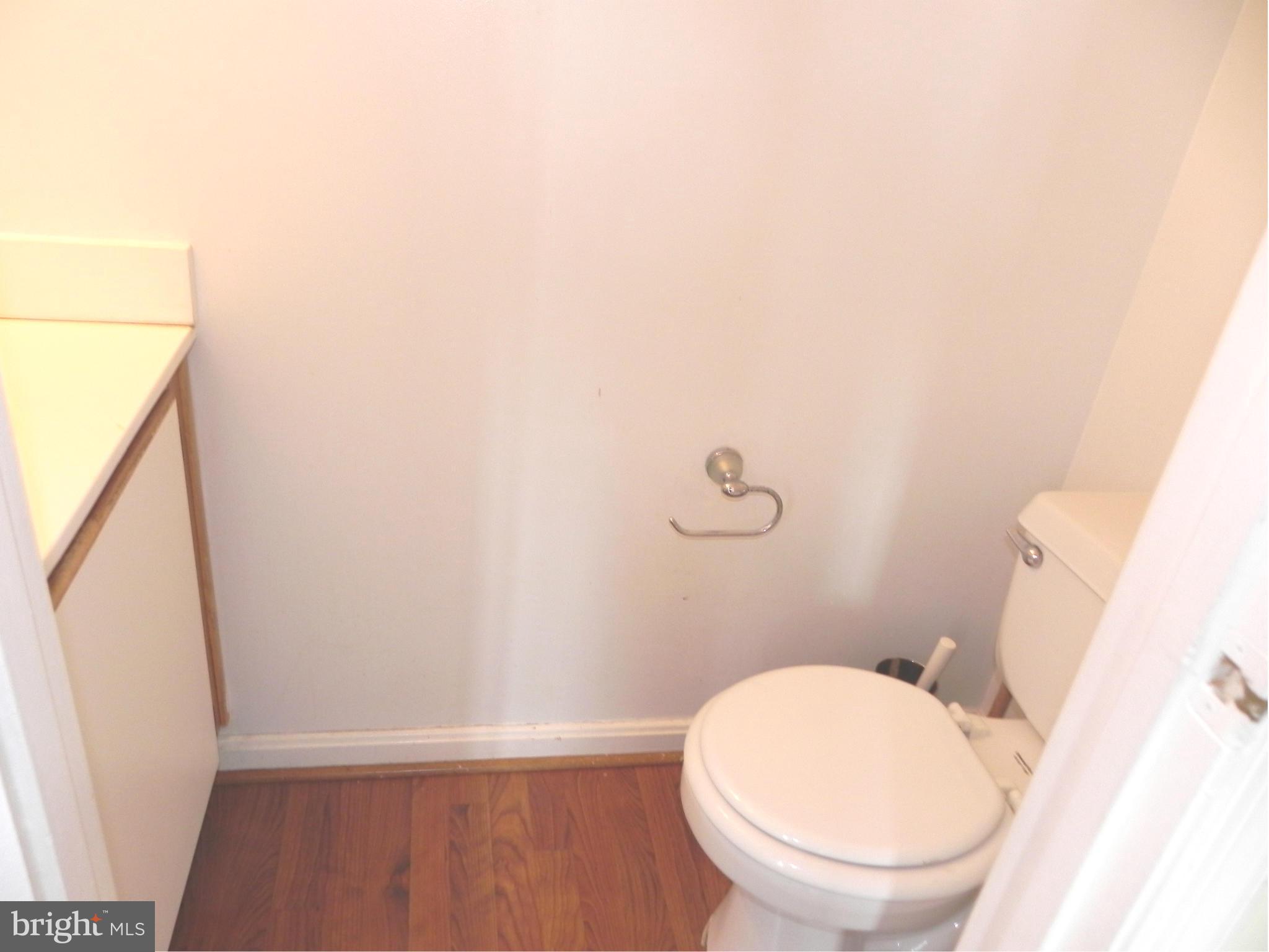 CHARLESGATE - Residential Lease