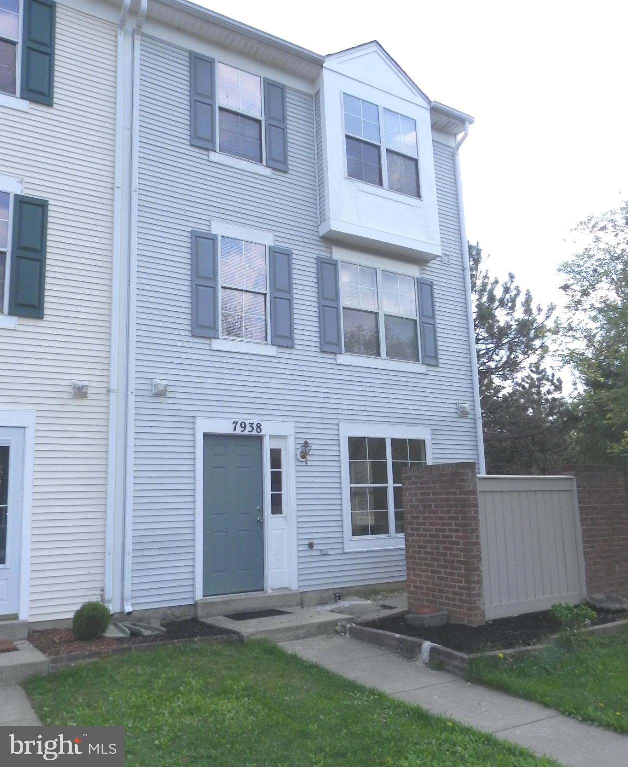 CHARLESGATE - Residential Lease