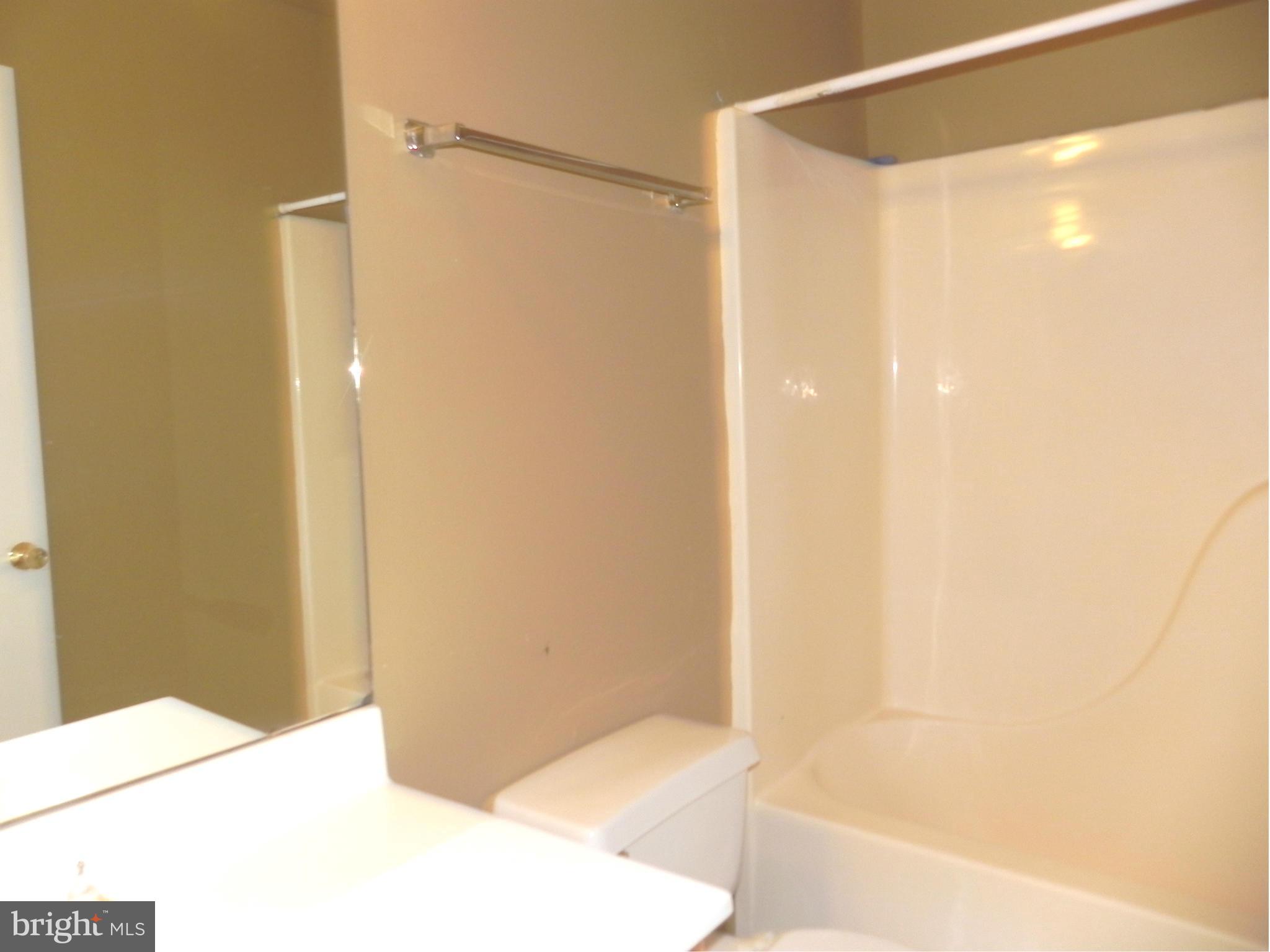 CHARLESGATE - Residential Lease