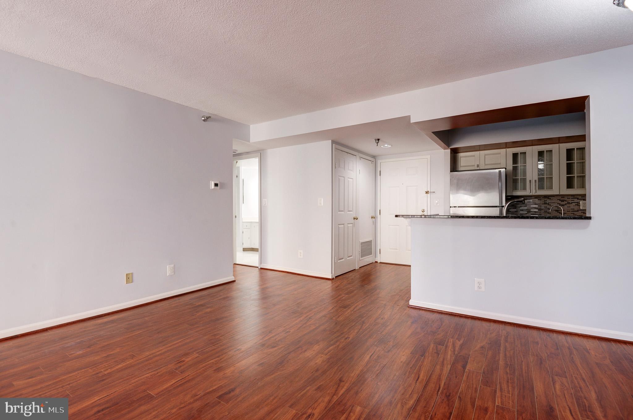 COURTHOUSE - Residential