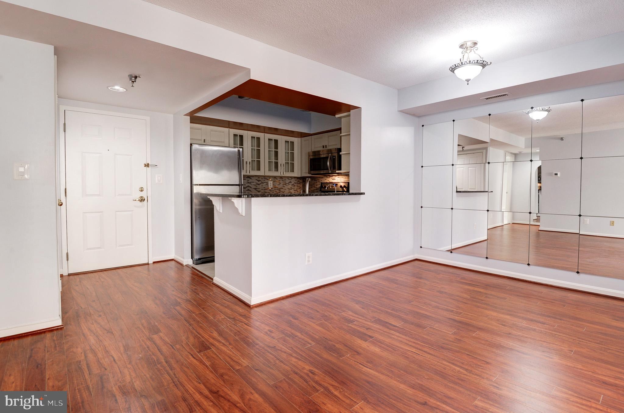 COURTHOUSE - Residential