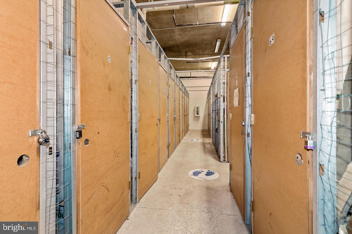 COURTHOUSE - Residential