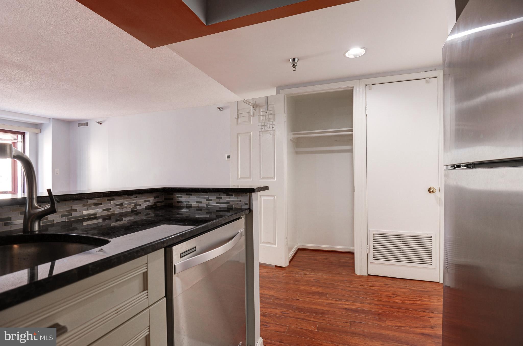 COURTHOUSE - Residential