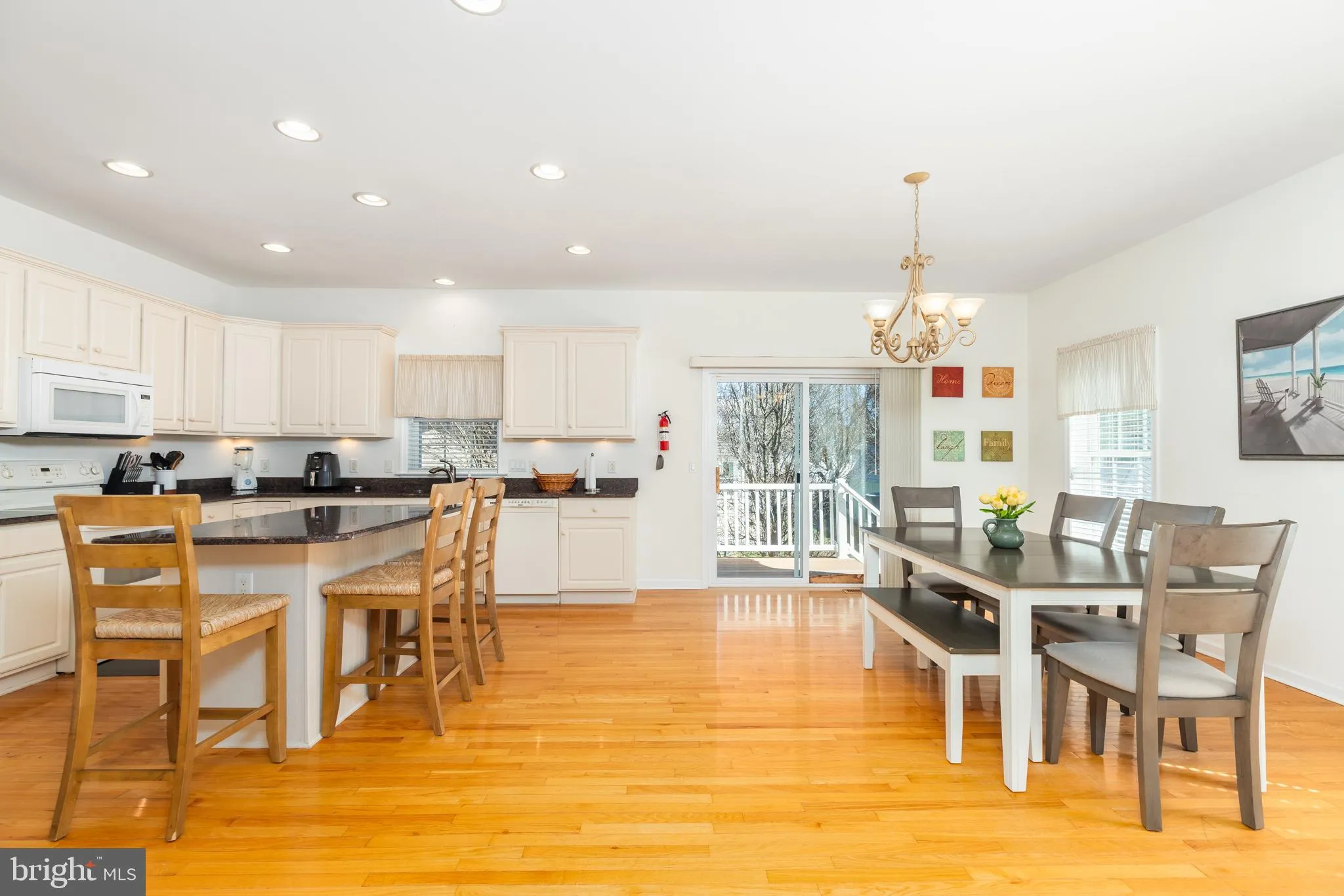 Ocean City, Maryland 21842, United States, 4 Bedrooms Bedrooms, ,3 BathroomsBathrooms,Residential,Active,93456