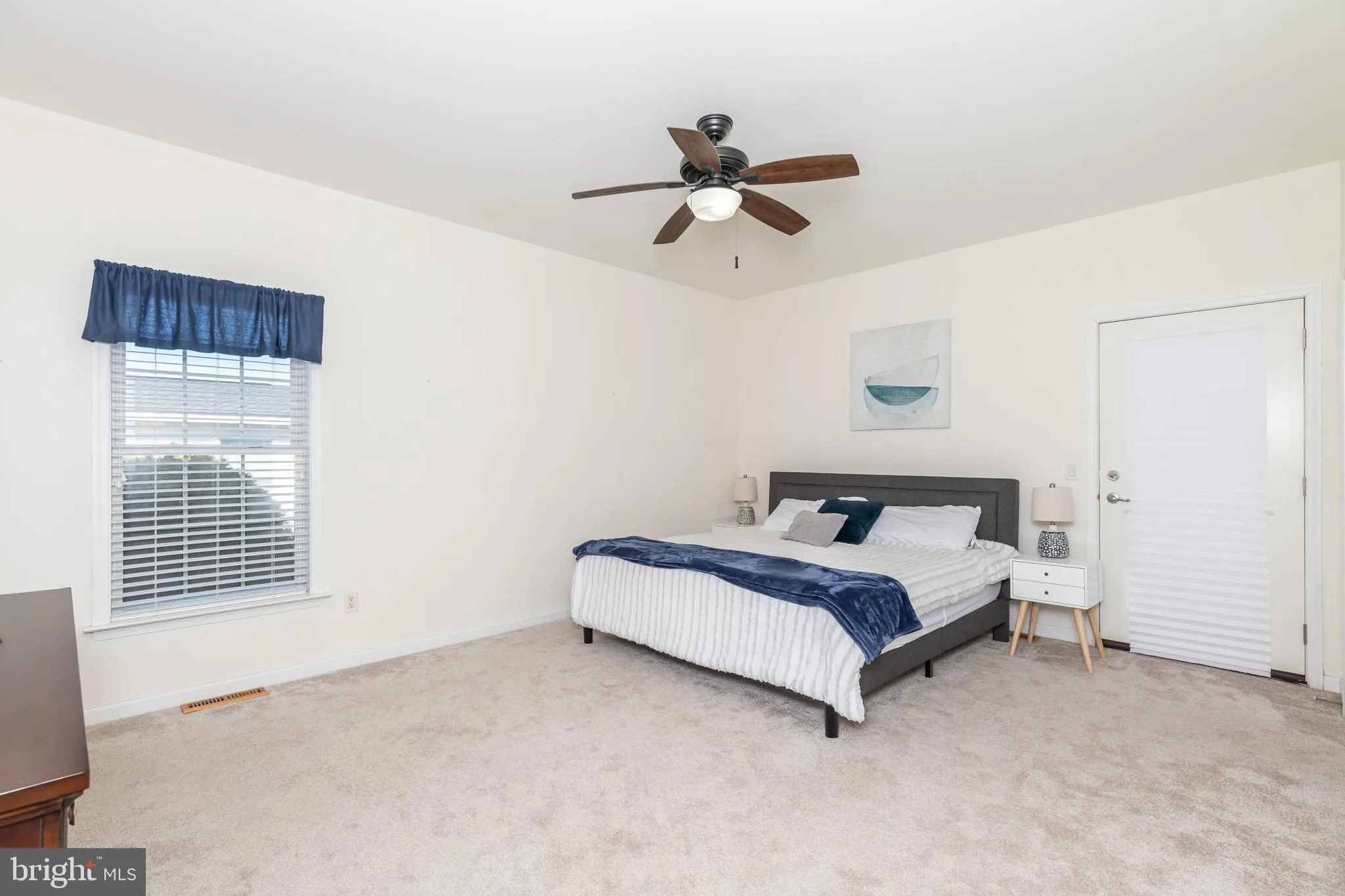 Ocean City, Maryland 21842, United States, 4 Bedrooms Bedrooms, ,3 BathroomsBathrooms,Residential,Active,93456