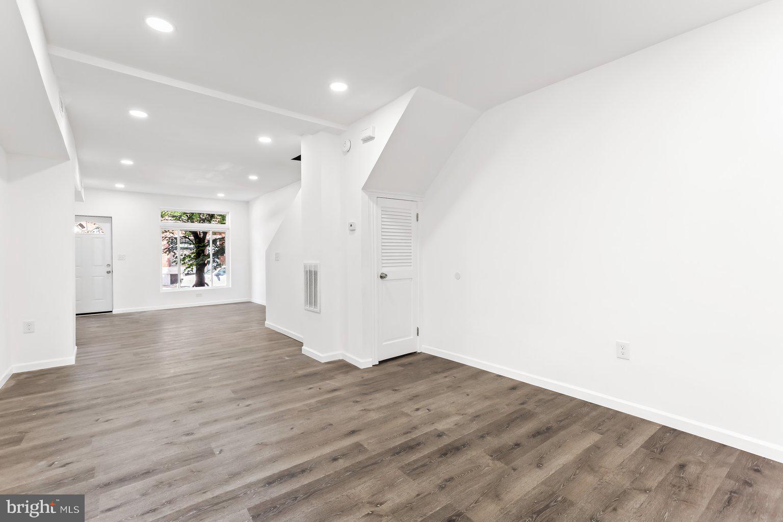 DRUID HILL PARK - Residential