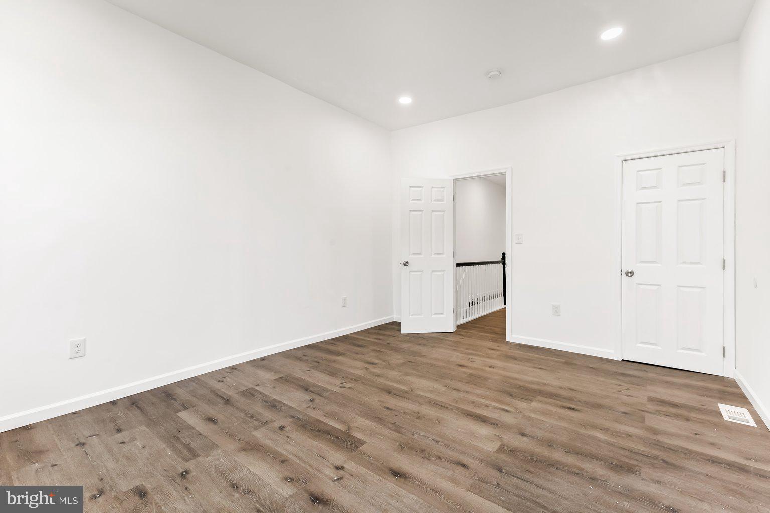 DRUID HILL PARK - Residential