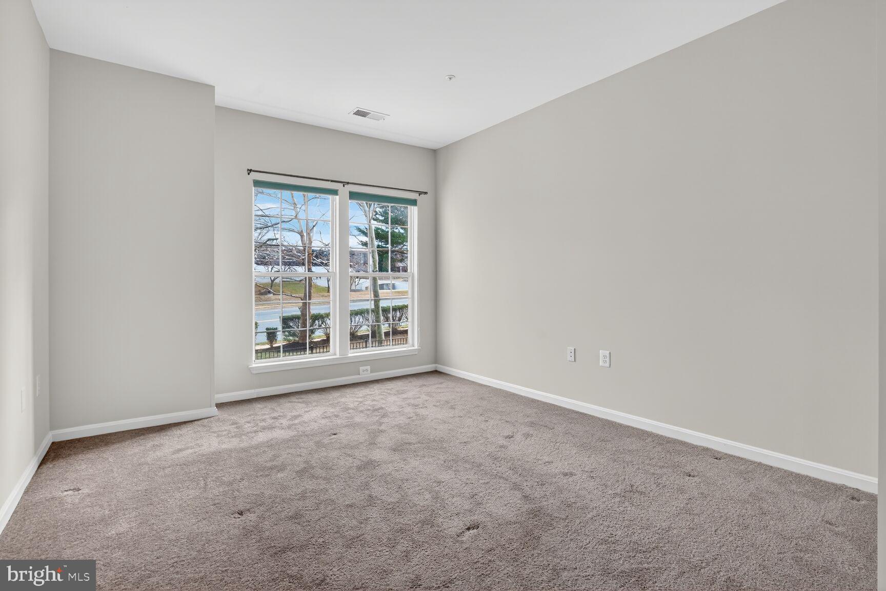 RANDOM HILLS - Residential Lease