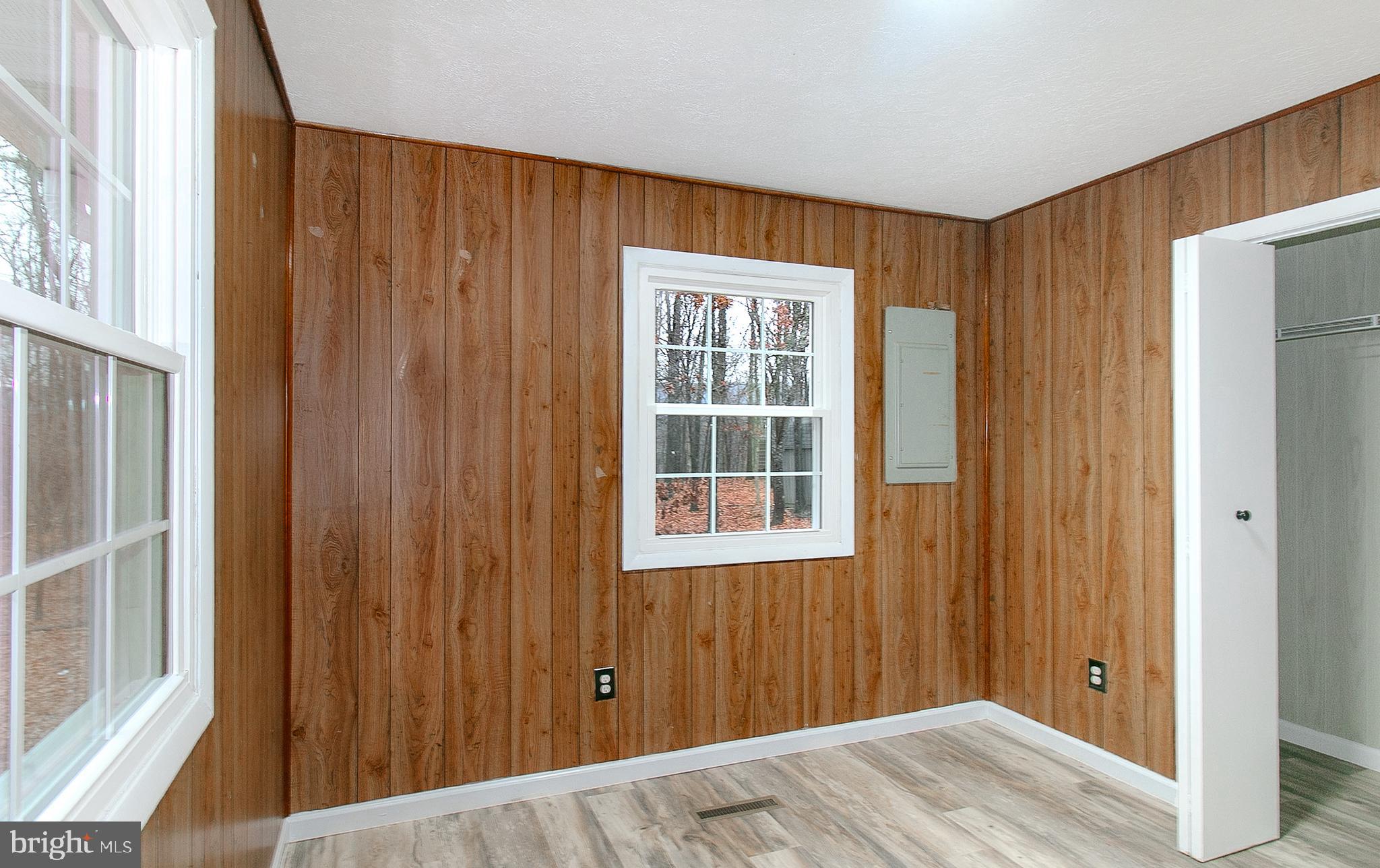 GREENWOODS - Residential