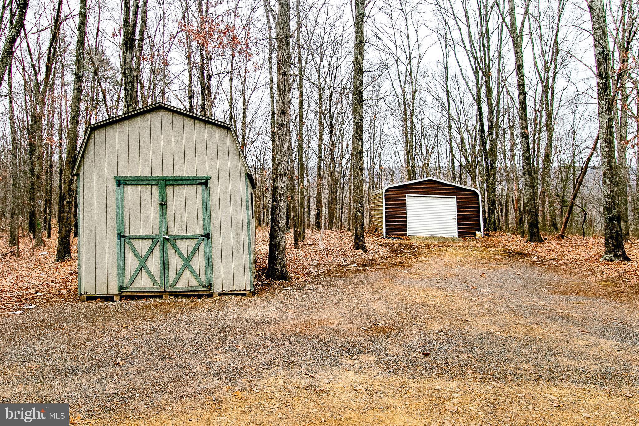 GREENWOODS - Residential