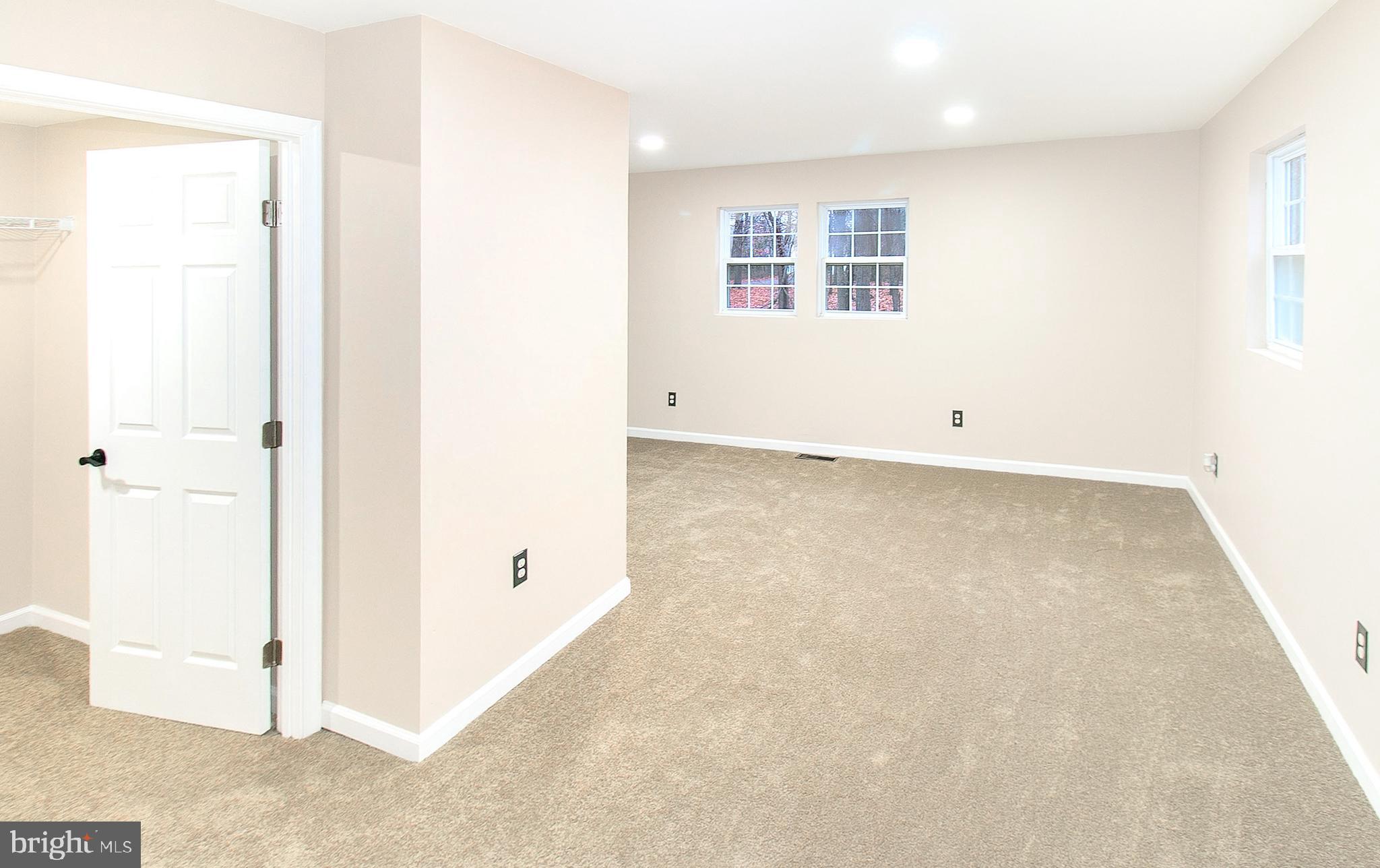 GREENWOODS - Residential