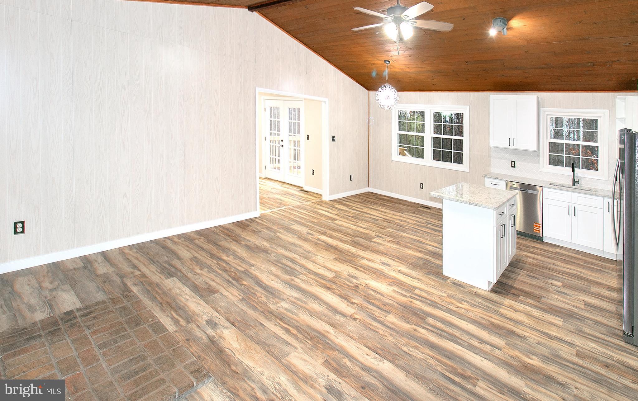 GREENWOODS - Residential