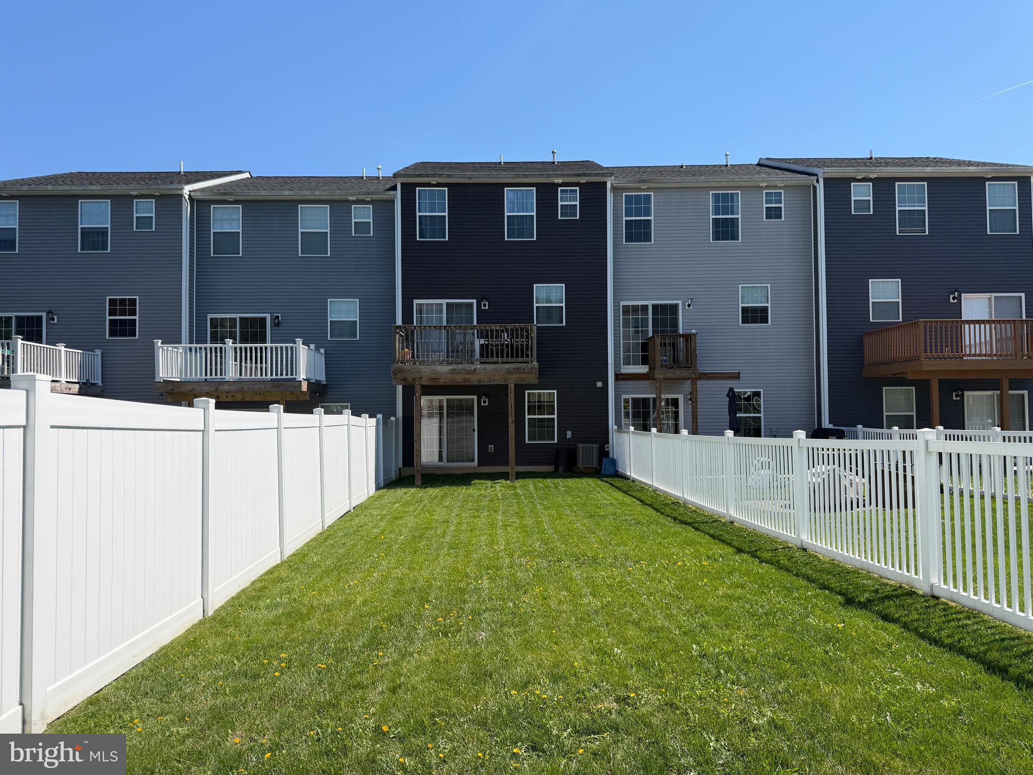 BROOKSIDE TOWNHOMES - Residential