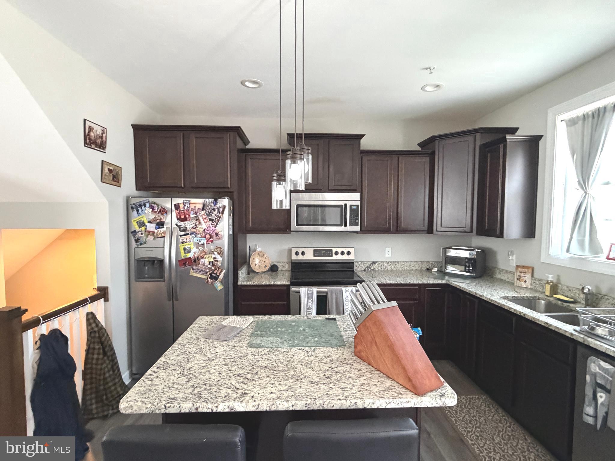BROOKSIDE TOWNHOMES - Residential