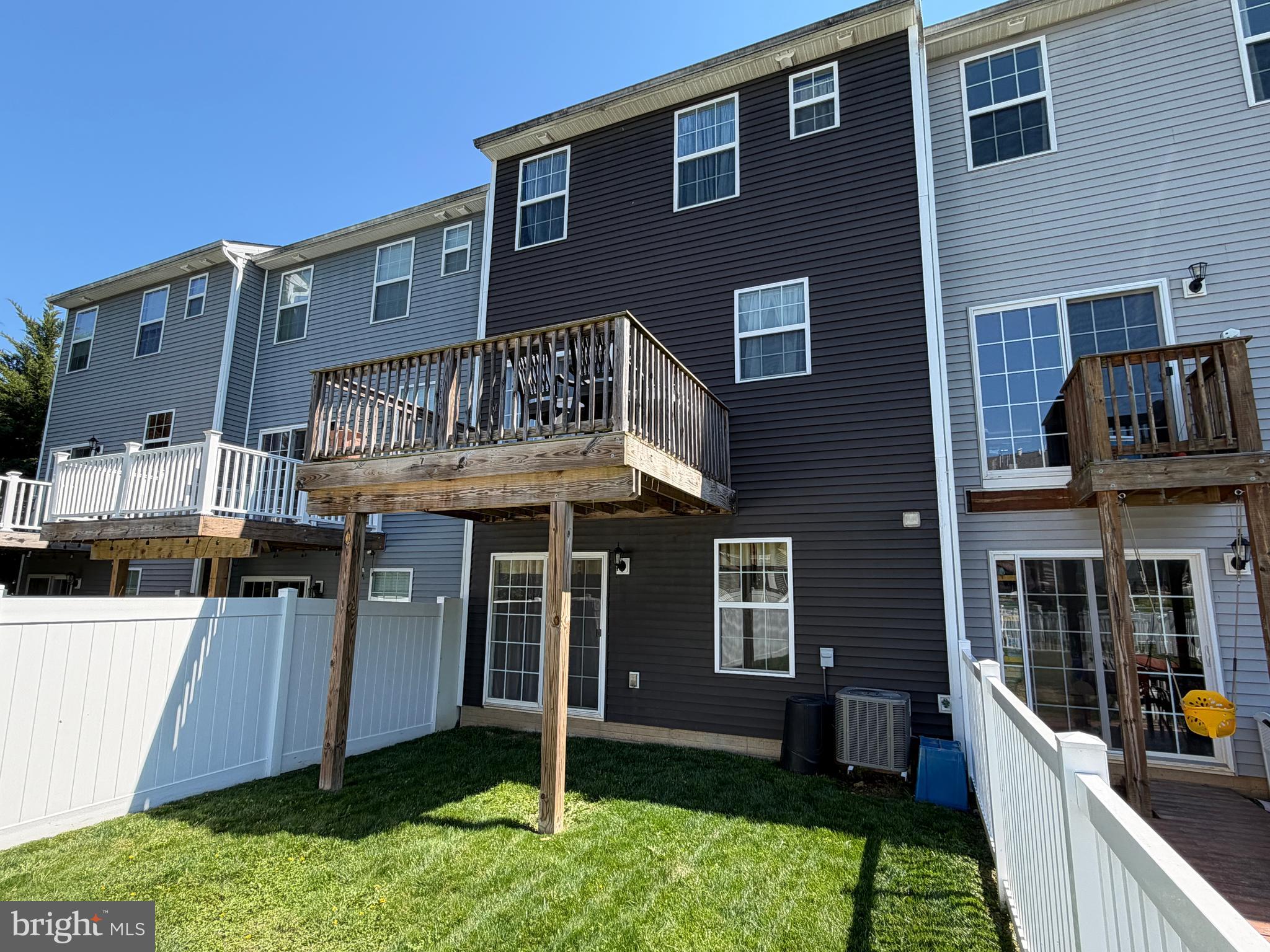 BROOKSIDE TOWNHOMES - Residential