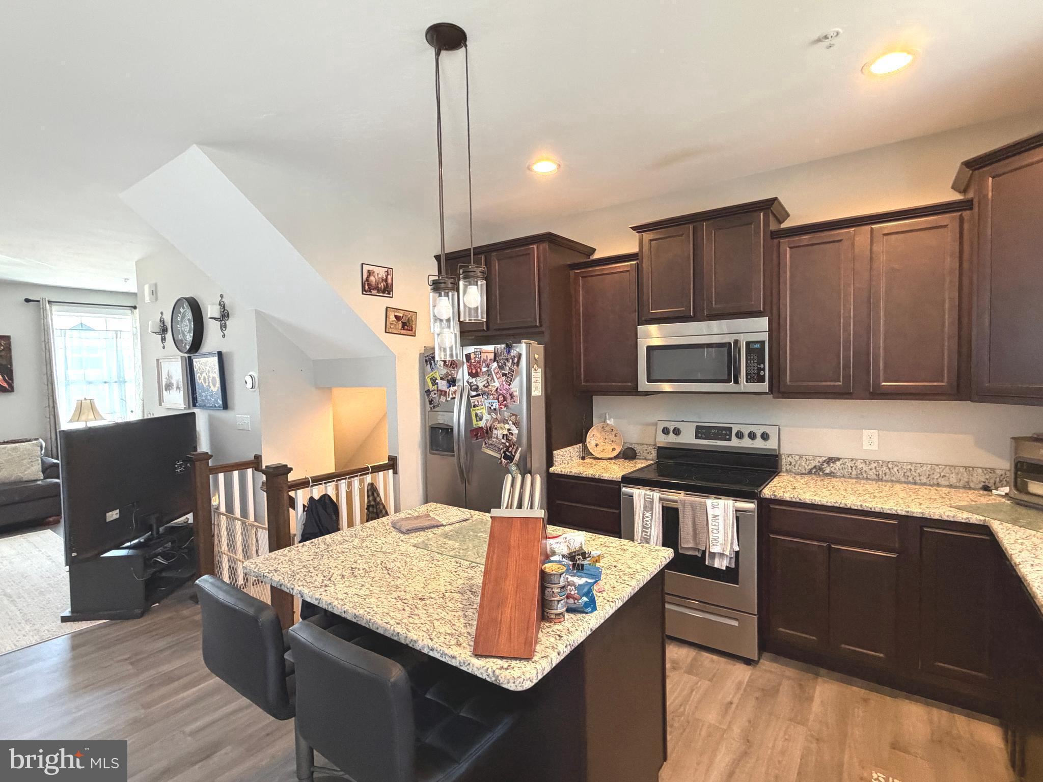 BROOKSIDE TOWNHOMES - Residential