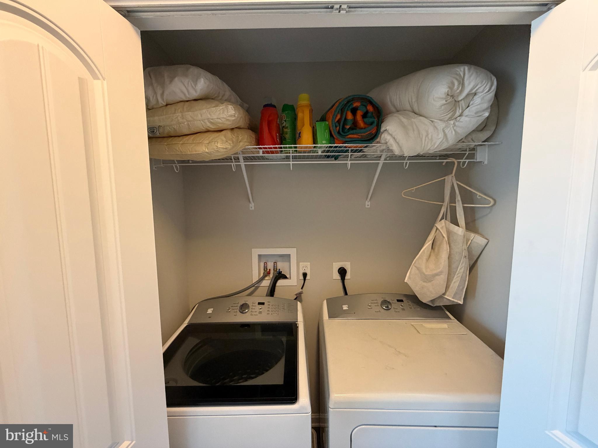 BROOKSIDE TOWNHOMES - Residential