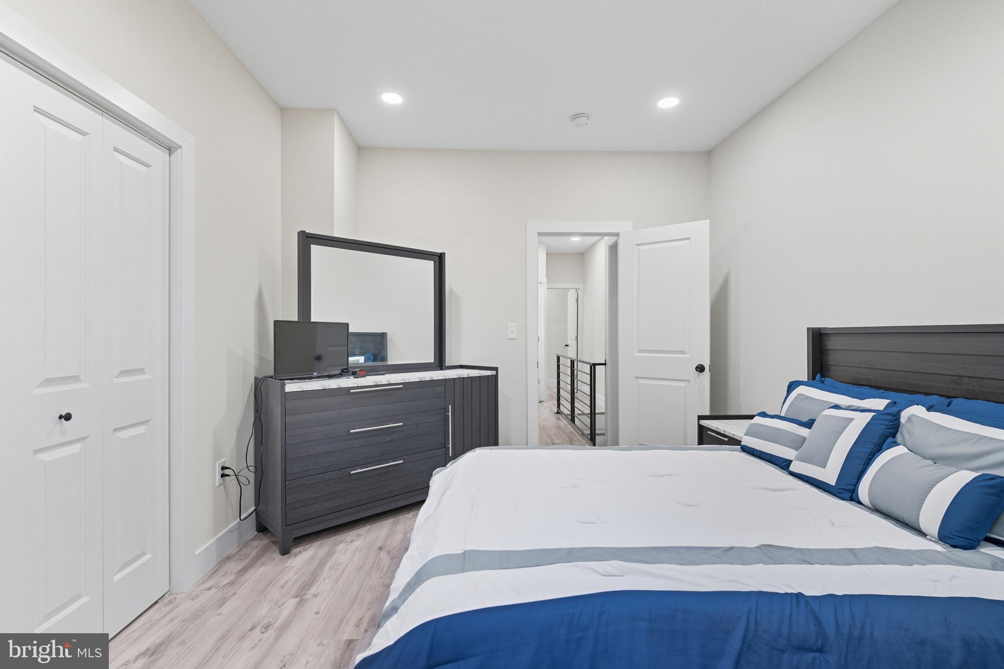 COBBS CREEK - Residential Lease