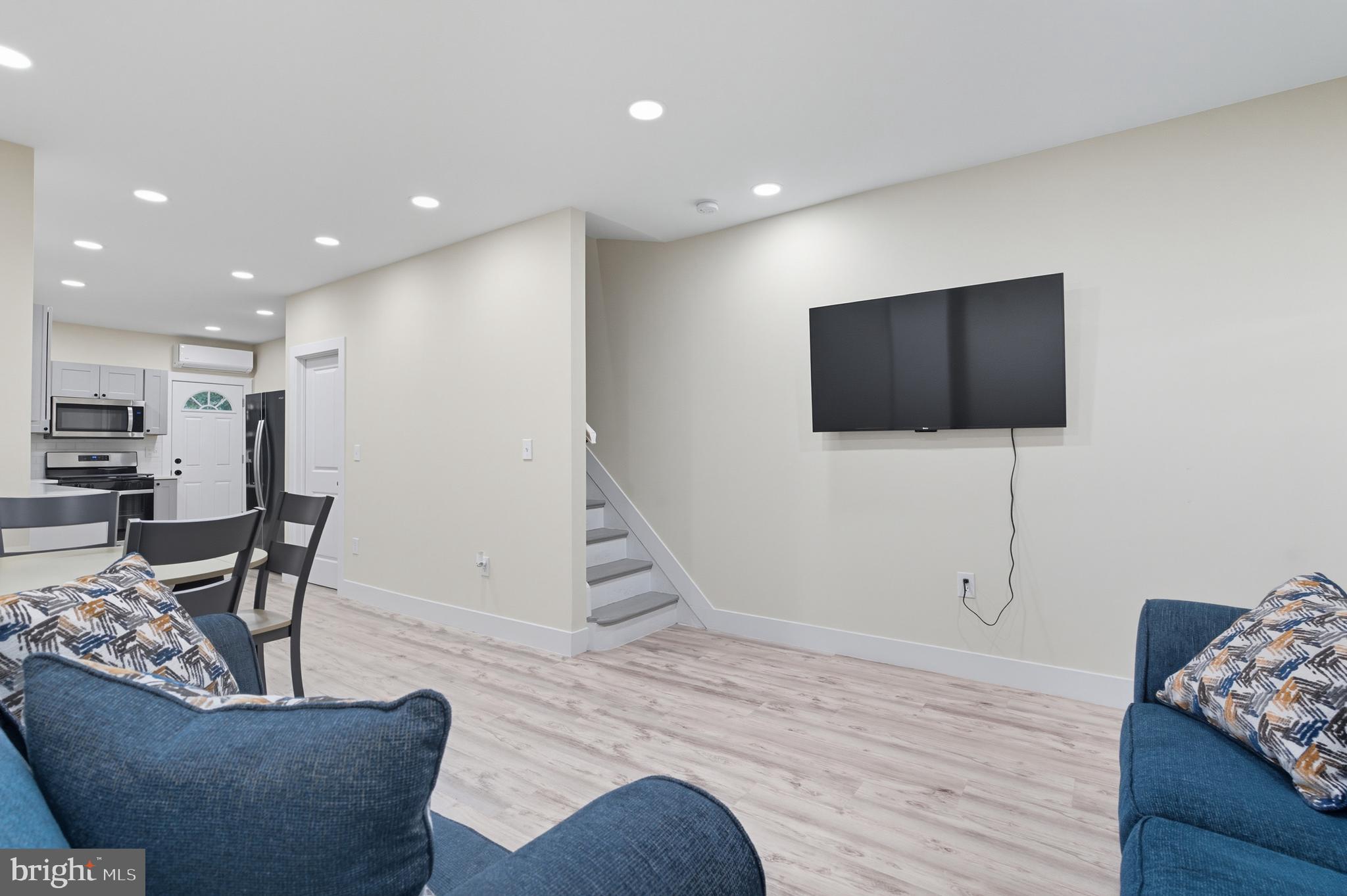 COBBS CREEK - Residential Lease