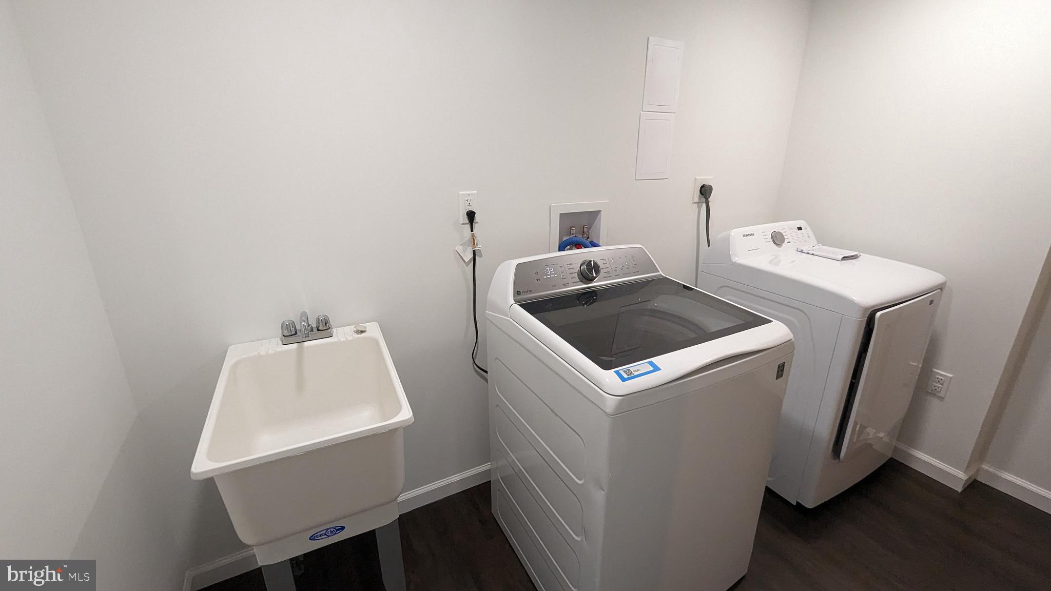 TARAWOOD - Residential