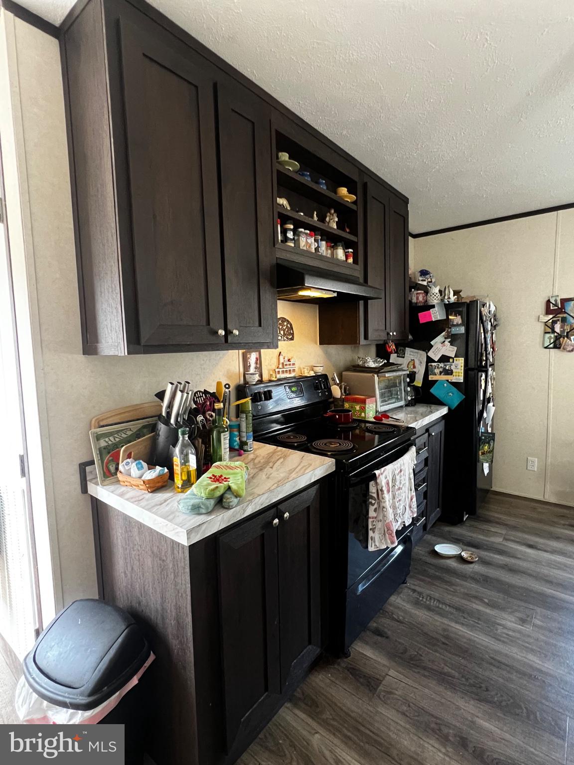 ROUTE 50 - Residential