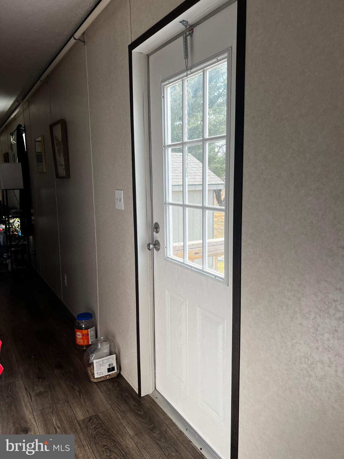 ROUTE 50 - Residential