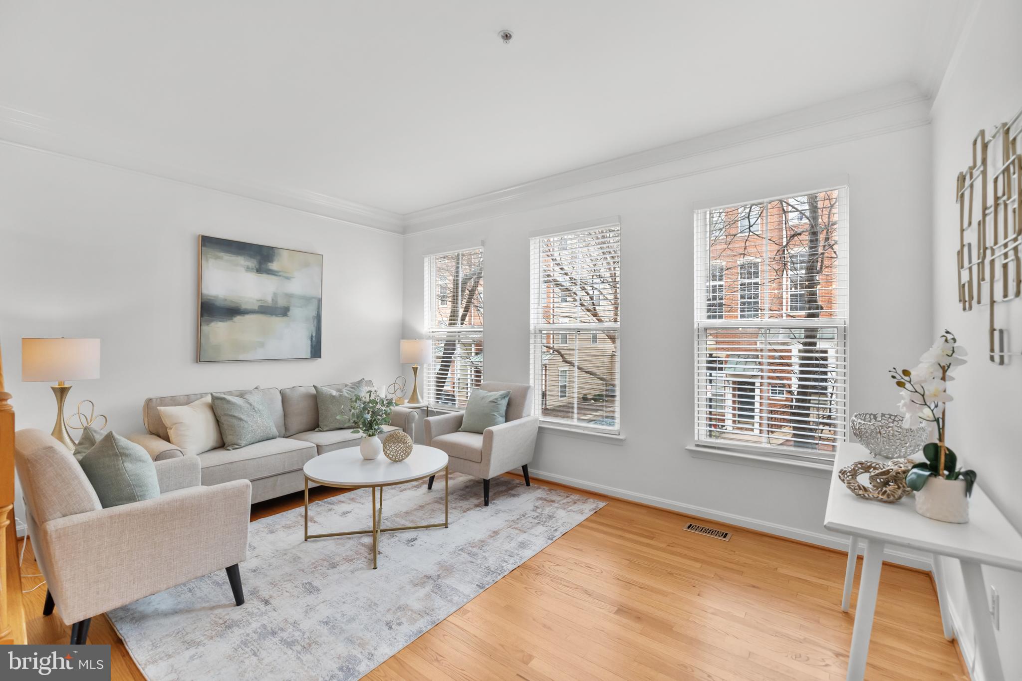 CAMERON STATION - Residential