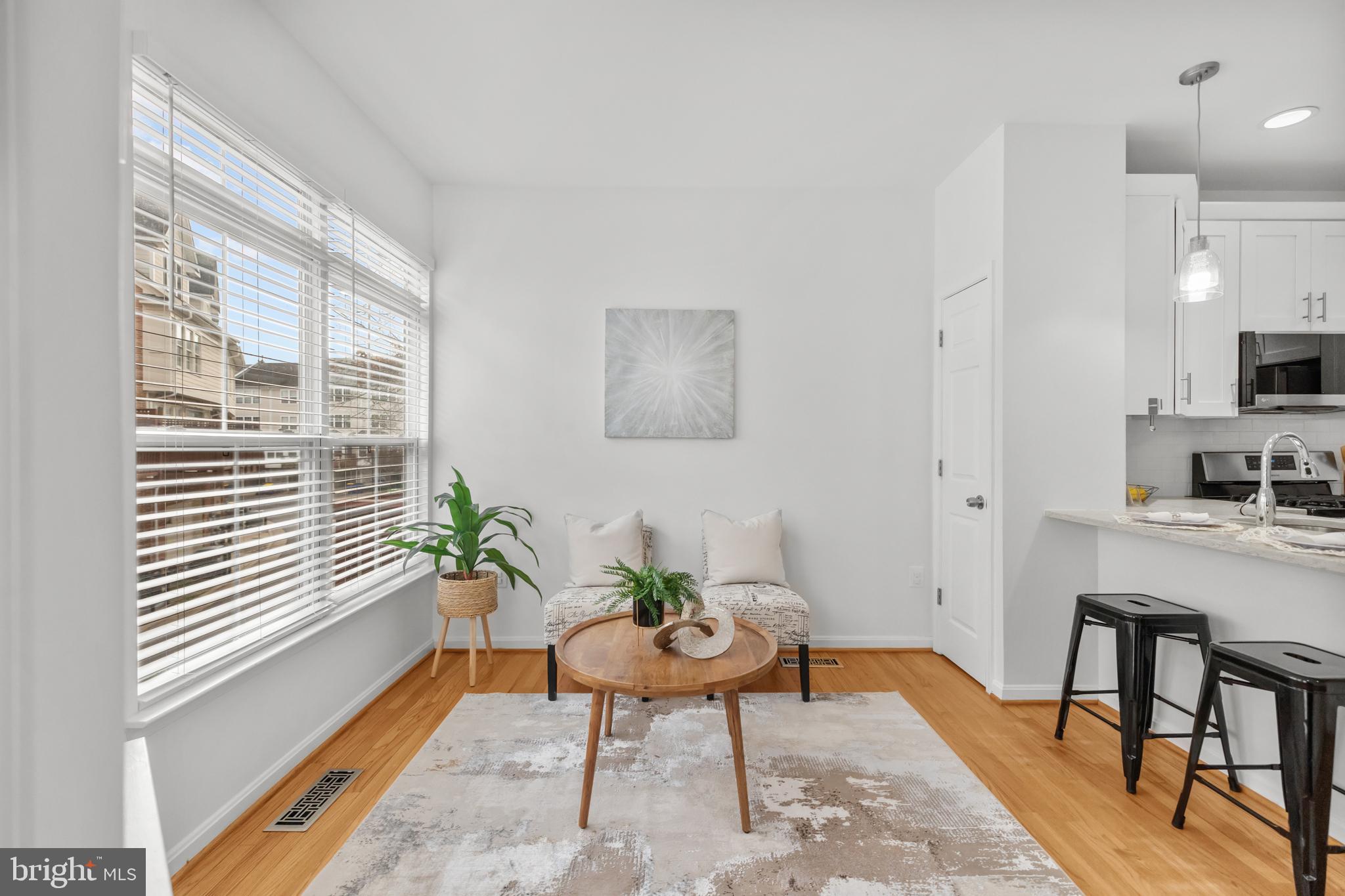 CAMERON STATION - Residential