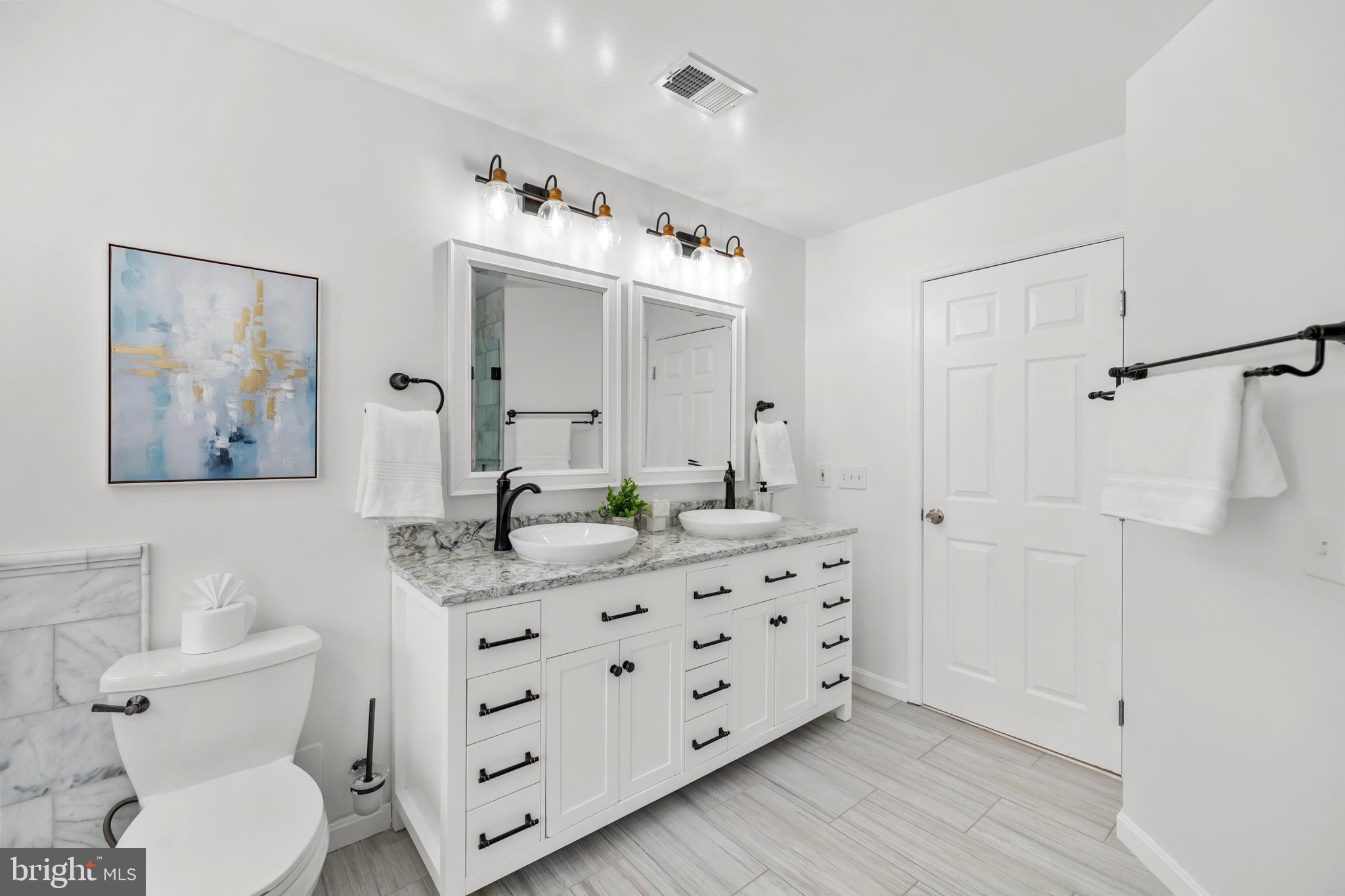 CAMERON STATION - Residential