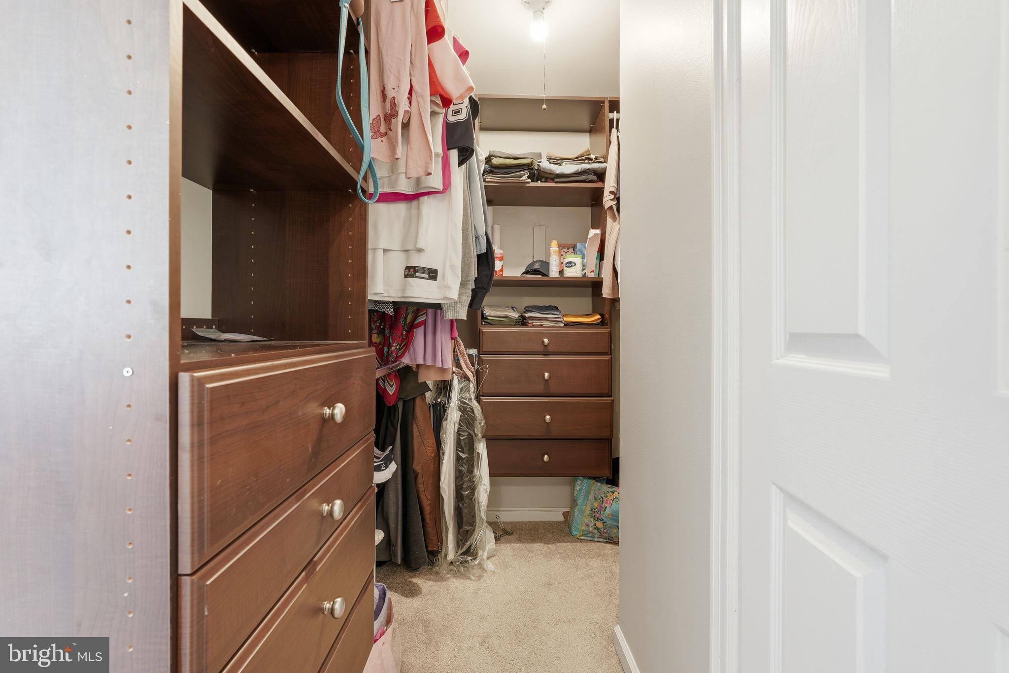 HERITAGE ESTATES - Residential