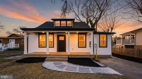 42 JOHNSON ROAD PASADENA MD 21122