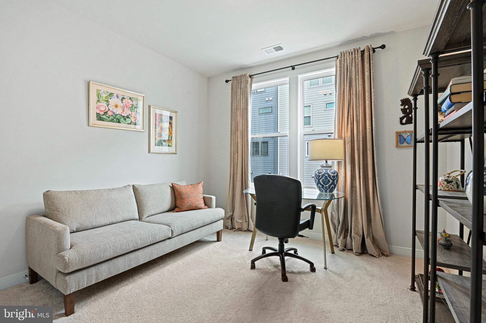 METROPARK AT ARROWBROOK - Residential Lease