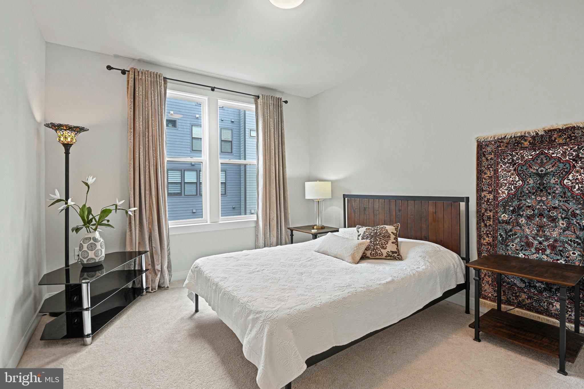 METROPARK AT ARROWBROOK - Residential Lease