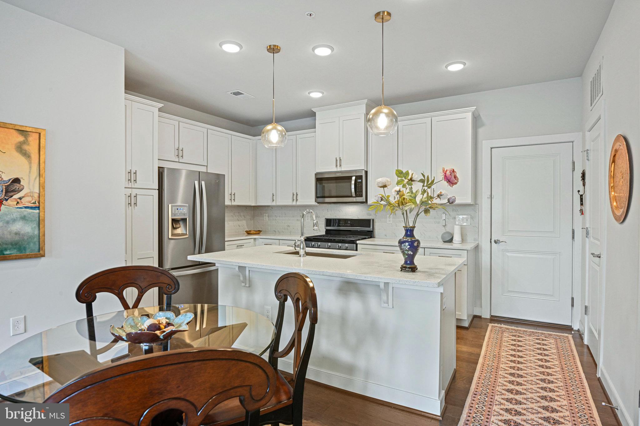 METROPARK AT ARROWBROOK - Residential Lease