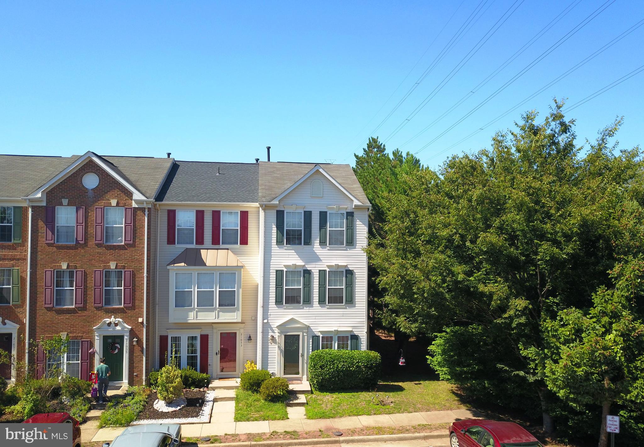 ASHBURN VILLAGE - Residential